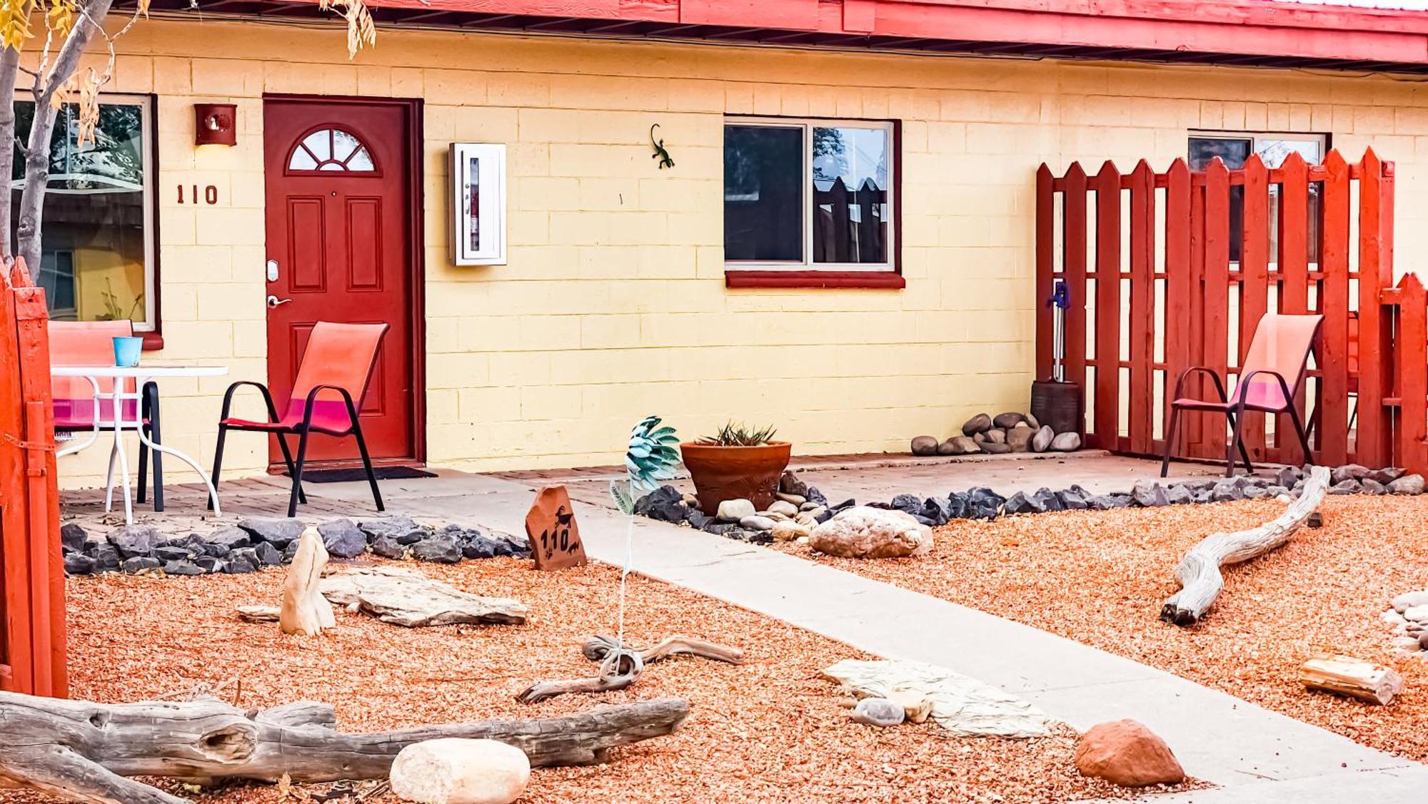 Red Rock Motel And Dam Motel Пейдж Екстериор снимка