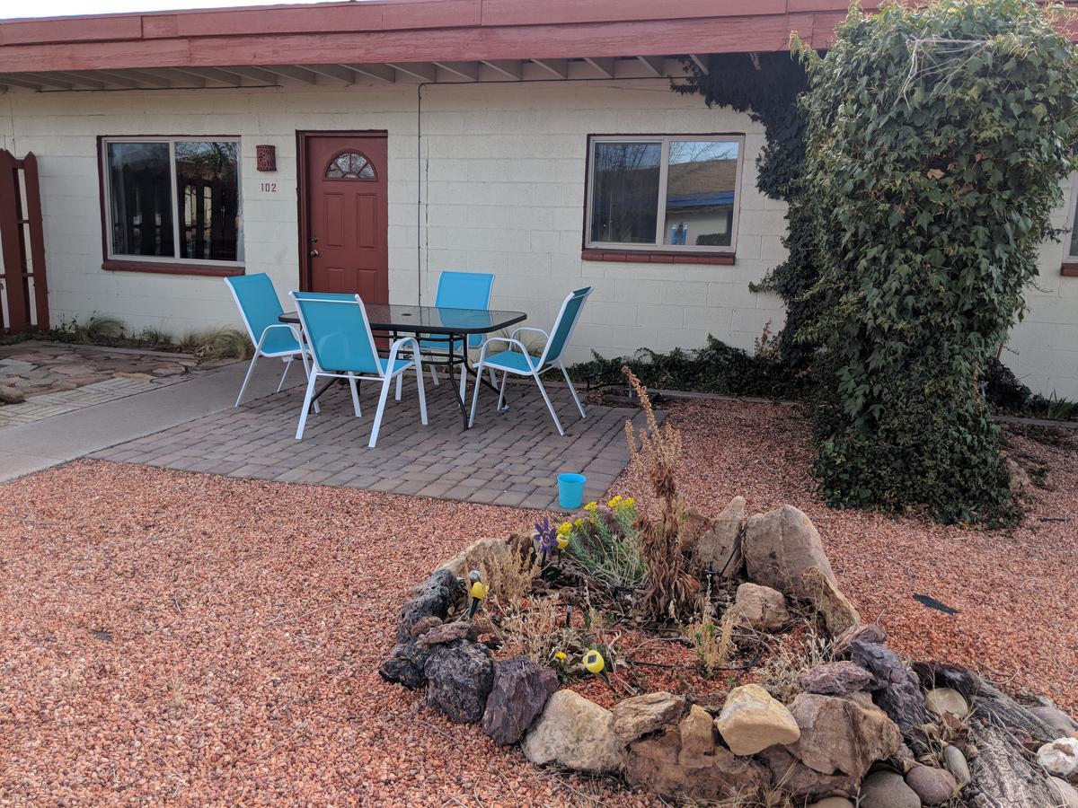 Red Rock Motel And Dam Motel Пейдж Екстериор снимка